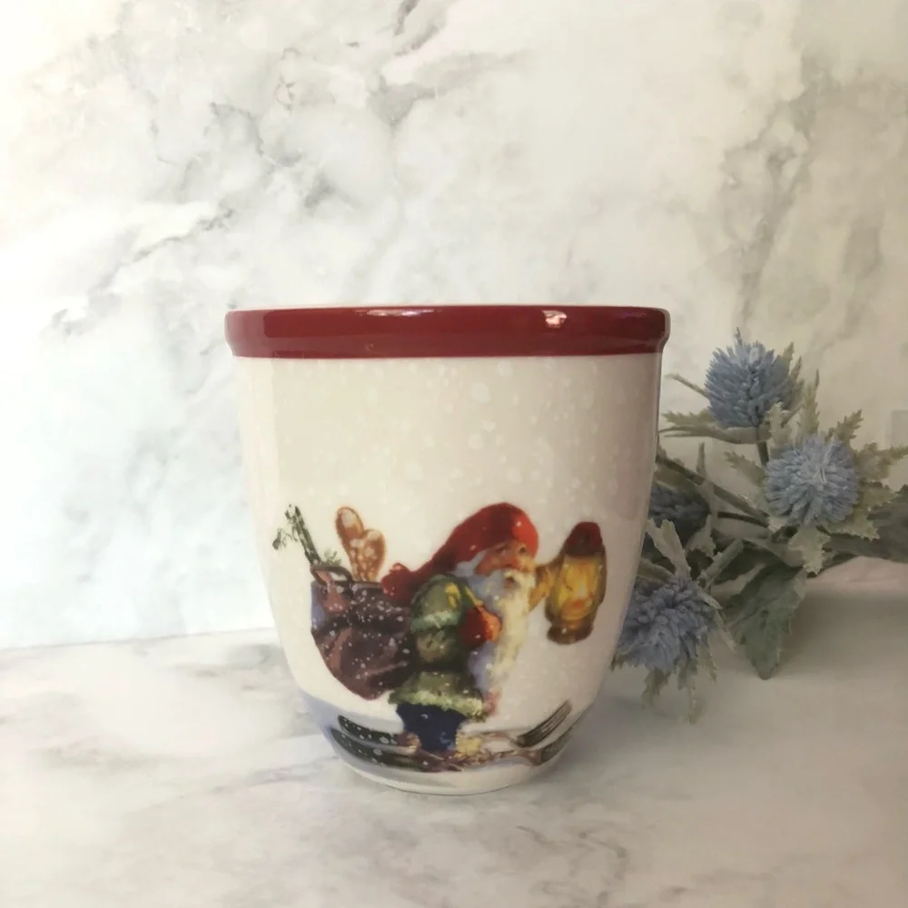 Williams Sonoma Nordic Santa Elf Stoneware Mug